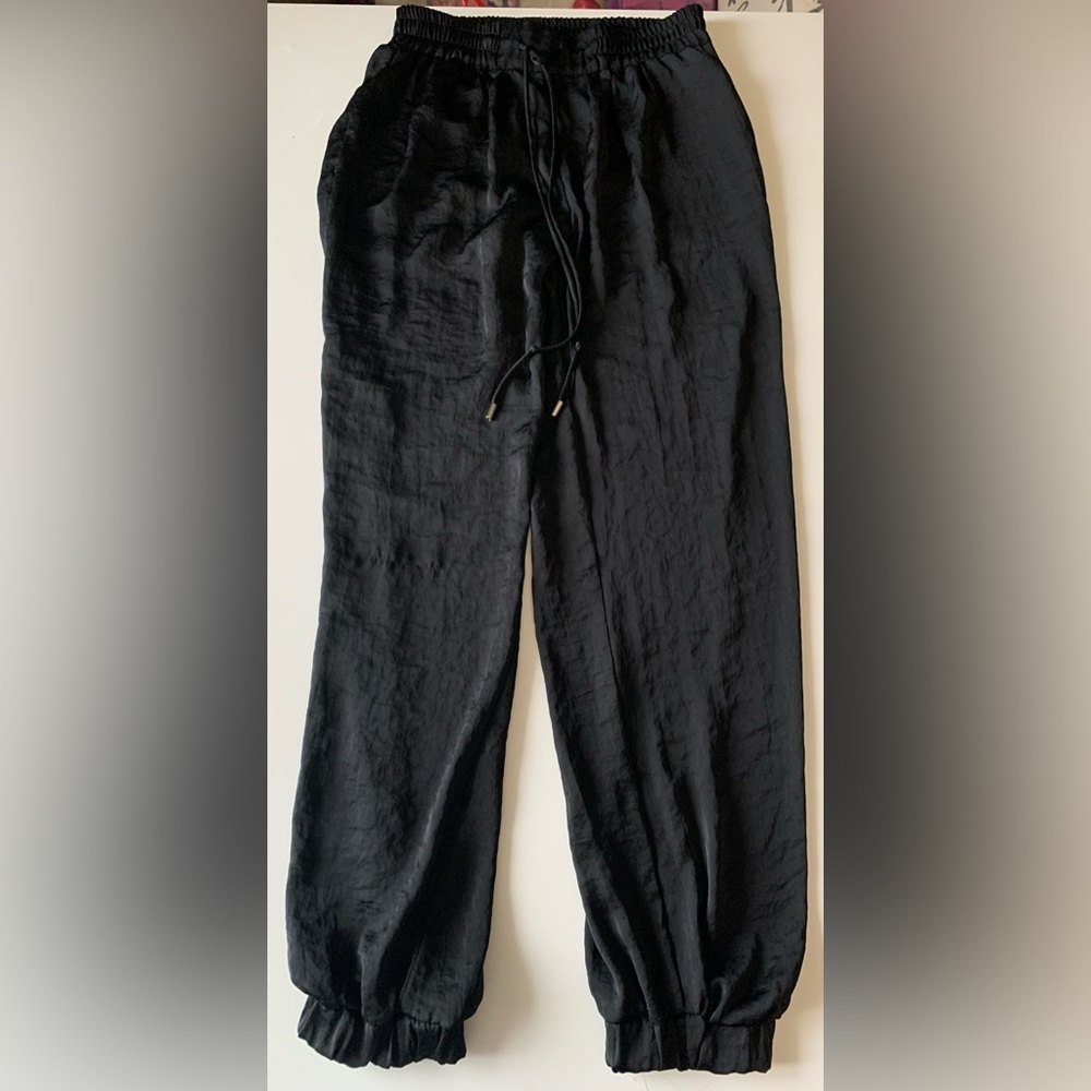 Zara Women Black Satin Cuffed pants Size XS - Picture 2 of 5